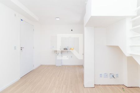 Sala/Cozinha de apartamento para alugar com 1 quarto, 63m² em Vila Curuçá, Guarulhos