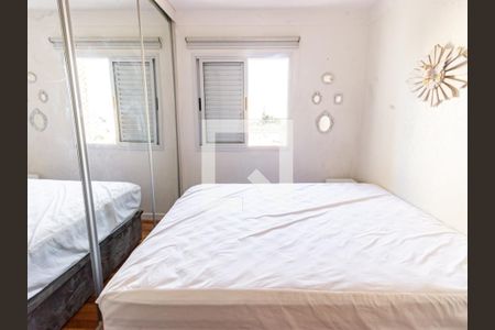 Suíte de apartamento para alugar com 2 quartos, 56m² em Vila Bertioga, São Paulo