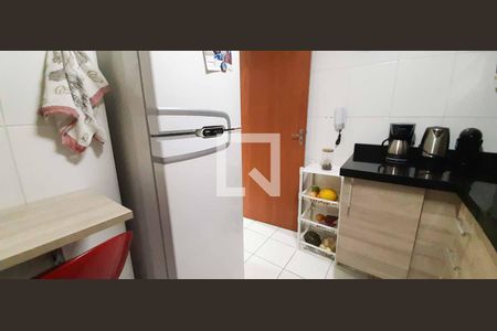 Apartamento à venda com 48m², 2 quartos e 1 vaga Apartamento à venda com 48m², 2 quartos e 1 vagaCozinha