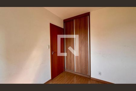 quarto de apartamento à venda com 4 quartos, 130m² em Sagrada Família, Belo Horizonte