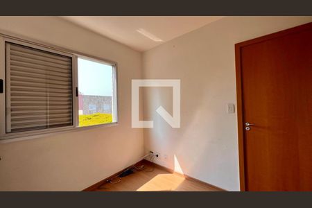 quarto de apartamento à venda com 4 quartos, 130m² em Sagrada Família, Belo Horizonte