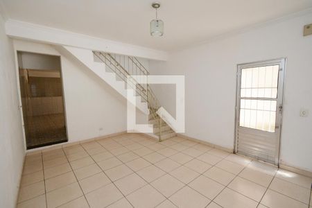 Sala de casa para alugar com 3 quartos, 130m² em Vila California(zona Sul), São Paulo