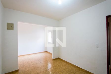 Quarto 2 de casa para alugar com 2 quartos, 50m² em Jardim Stella, Santo André