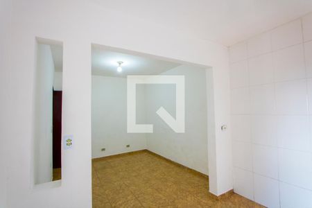 Quarto 2 de casa para alugar com 2 quartos, 50m² em Jardim Stella, Santo André