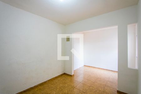 Quarto 2 de casa para alugar com 2 quartos, 50m² em Jardim Stella, Santo André