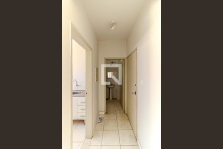 Corredor de Entrada de kitnet/studio para alugar com 1 quarto, 40m² em Vila Buarque, São Paulo