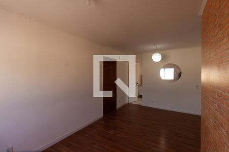 Sala de apartamento para alugar com 3 quartos, 70m² em Jardim Ibitirama, São Paulo