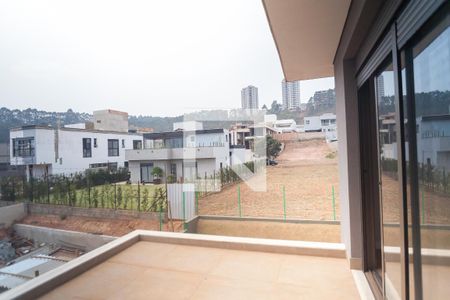 Casa de condomínio à venda com 390m², 4 quartos e 8 vagas Casa de condomínio à venda com 390m², 4 quartos e 8 vagasvaranda suite 1