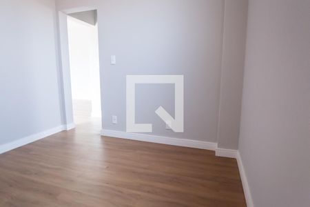 Casa de condomínio à venda com 390m², 4 quartos e 8 vagas Casa de condomínio à venda com 390m², 4 quartos e 8 vagascloset suite master