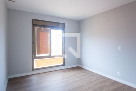 Casa de condomínio à venda com 390m², 4 quartos e 8 vagas Casa de condomínio à venda com 390m², 4 quartos e 8 vagassuite 2