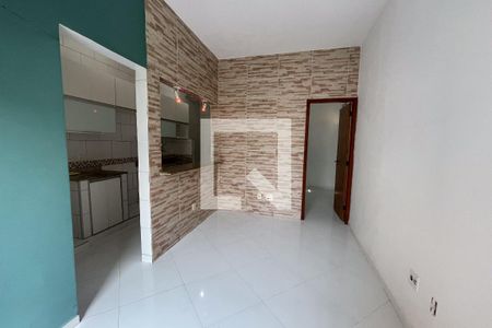 Sala de casa para alugar com 1 quarto, 25m² em Vila Leopoldina, Duque de Caxias