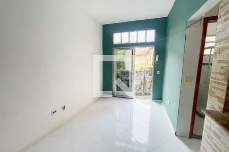 Sala de casa para alugar com 1 quarto, 25m² em Vila Leopoldina, Duque de Caxias