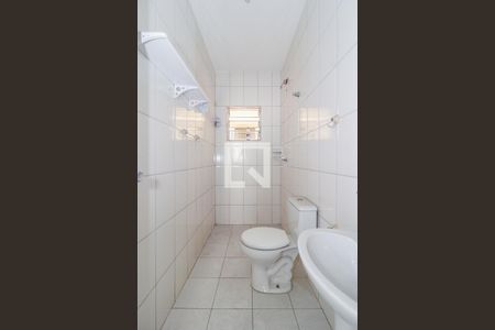 Banheiro de apartamento para alugar com 1 quarto, 36m² em Jardim Caner, Taboão da Serra