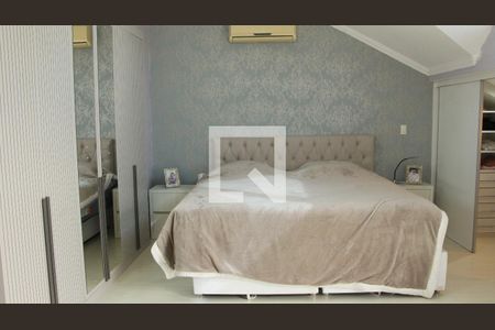 Quarto 2 de casa à venda com 3 quartos, 300m² em Vila Jardim, Porto Alegre