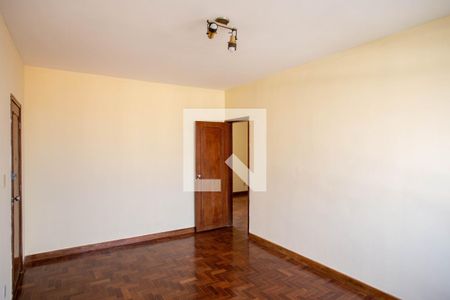 Sala de apartamento para alugar com 3 quartos, 110m² em Santa Efigênia, Belo Horizonte