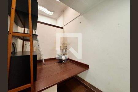 Escritório de casa à venda com 4 quartos, 281m² em Santa Maria, Santo André