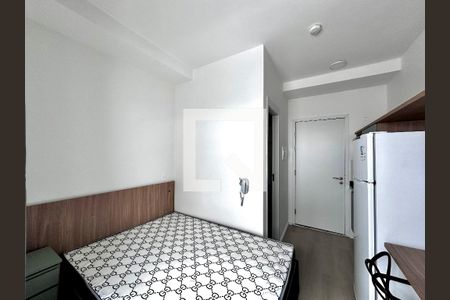 Quarto  de kitnet/studio à venda com 0 quarto, 15m² em Jardim Aeroporto, São Paulo