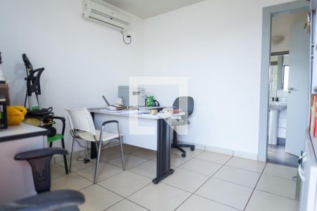 Casa de condomínio para alugar com 585m², 3 quartos e 4 vagas Casa de condomínio para alugar com 585m², 3 quartos e 4 vagasQuarto de Serviço