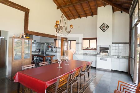 Casa de condomínio para alugar com 585m², 3 quartos e 4 vagas Casa de condomínio para alugar com 585m², 3 quartos e 4 vagasCozinha