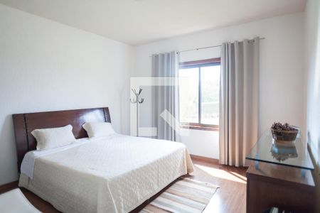 Casa de condomínio para alugar com 585m², 3 quartos e 4 vagas Casa de condomínio para alugar com 585m², 3 quartos e 4 vagasQuarto 2