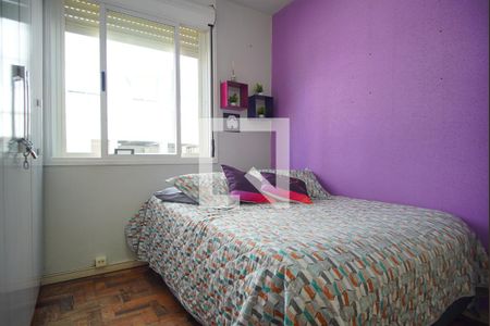 Quarto 1 de apartamento à venda com 3 quartos, 69m² em Vila Ipiranga, Porto Alegre