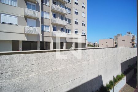 Quarto 1 - Vista de apartamento à venda com 3 quartos, 69m² em Vila Ipiranga, Porto Alegre