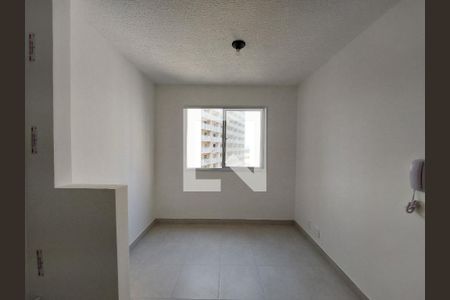 Sala de apartamento para alugar com 2 quartos, 33m² em Socorro, São Paulo