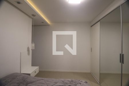 Suíte de apartamento à venda com 2 quartos, 63m² em Marechal Rondon, Canoas