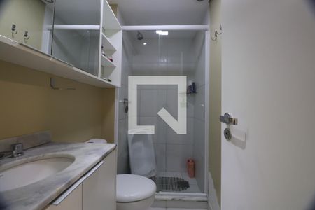 Banheiro da Suíte de apartamento à venda com 2 quartos, 63m² em Marechal Rondon, Canoas