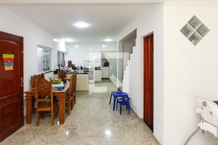 Sala de casa à venda com 3 quartos, 102m² em Chácara Mafalda, São Paulo