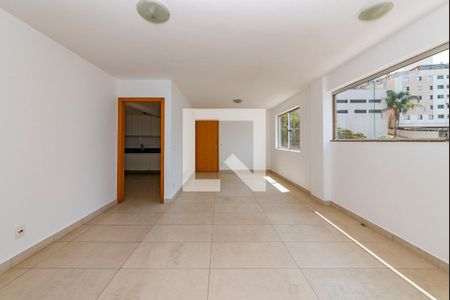 Sala de apartamento para alugar com 4 quartos, 127m² em Buritis, Belo Horizonte