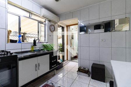 Cozinha da Casa 1 de casa à venda com 4 quartos, 90m² em Vila Brasílio Machado, São Paulo