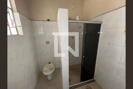 Banheiro de casa para alugar com 2 quartos, 50m² em Madureira, Rio de Janeiro