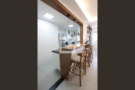 Cozinha de apartamento à venda com 3 quartos, 200m² em Barra da Tijuca, Rio de Janeiro