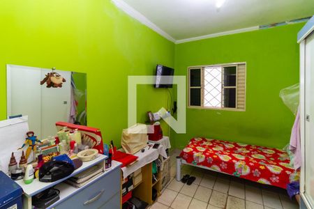 Quarto 2 de casa à venda com 3 quartos, 192m² em Vila Uniao (zona Leste), São Paulo