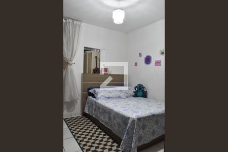 Quarto 2 de casa para alugar com 3 quartos, 130m² em Xaxim, Curitiba