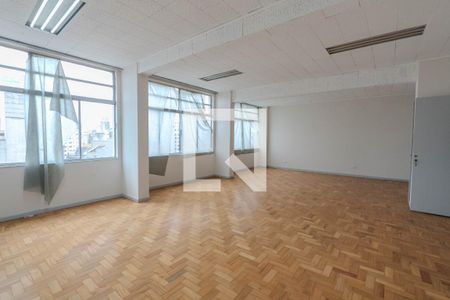 Studio para alugar com 110m², 1 quarto e 1 vagaStudio