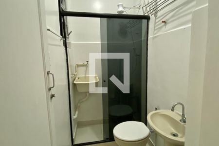 Banheiro de apartamento para alugar com 1 quarto, 30m² em Botafogo, Rio de Janeiro