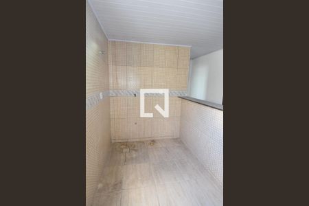 Casa para alugar com 1 quarto, 50m² em Jardim Olavo Bilac, Duque de Caxias