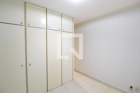 Quarto 1 de apartamento para alugar com 4 quartos, 124m² em Santa Maria, Uberlândia