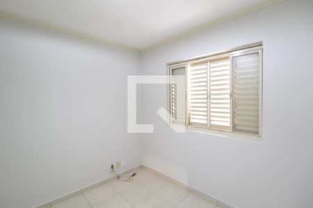 Quarto 1 de apartamento para alugar com 4 quartos, 124m² em Santa Maria, Uberlândia