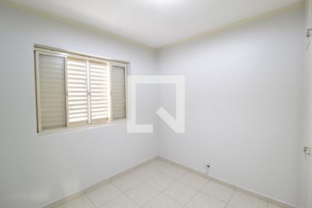 Quarto 1 de apartamento para alugar com 4 quartos, 124m² em Santa Maria, Uberlândia