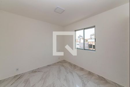 Suíte de apartamento para alugar com 3 quartos, 70m² em Salgado Filho, Belo Horizonte