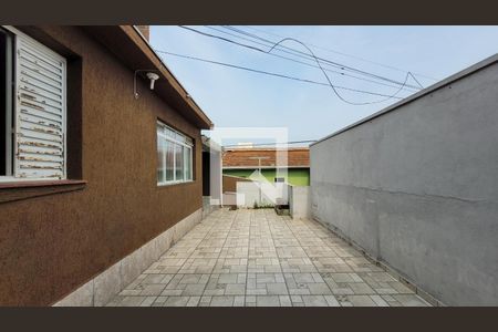 Quintal de casa à venda com 2 quartos, 102m² em Jardim Alvorada, Santo André