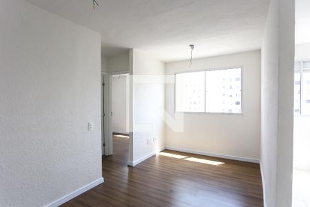 sala  de apartamento para alugar com 2 quartos, 42m² em Jardim do Lago, São Paulo