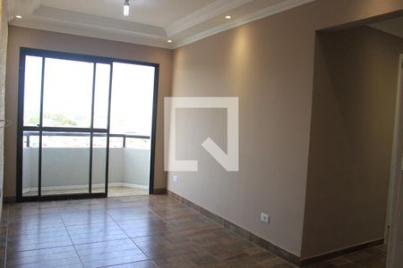 Sala de apartamento à venda com 3 quartos, 73m² em Vila Rosalia, Guarulhos