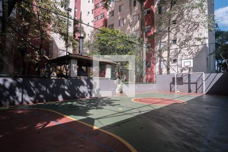 Área comum de apartamento para alugar com 2 quartos, 45m² em Vila Talarico, São Paulo