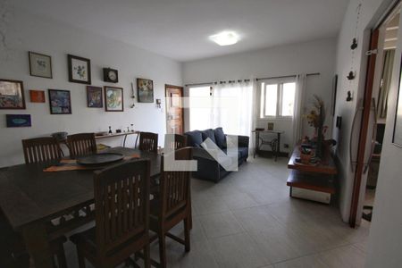 Sala de apartamento para alugar com 4 quartos, 230m² em Barra da Tijuca, Rio de Janeiro