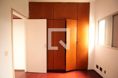 Quarto 2 de apartamento à venda com 2 quartos, 70m² em Super Quadra Morumbi, São Paulo