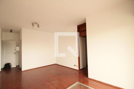 Sala de apartamento à venda com 2 quartos, 70m² em Super Quadra Morumbi, São Paulo